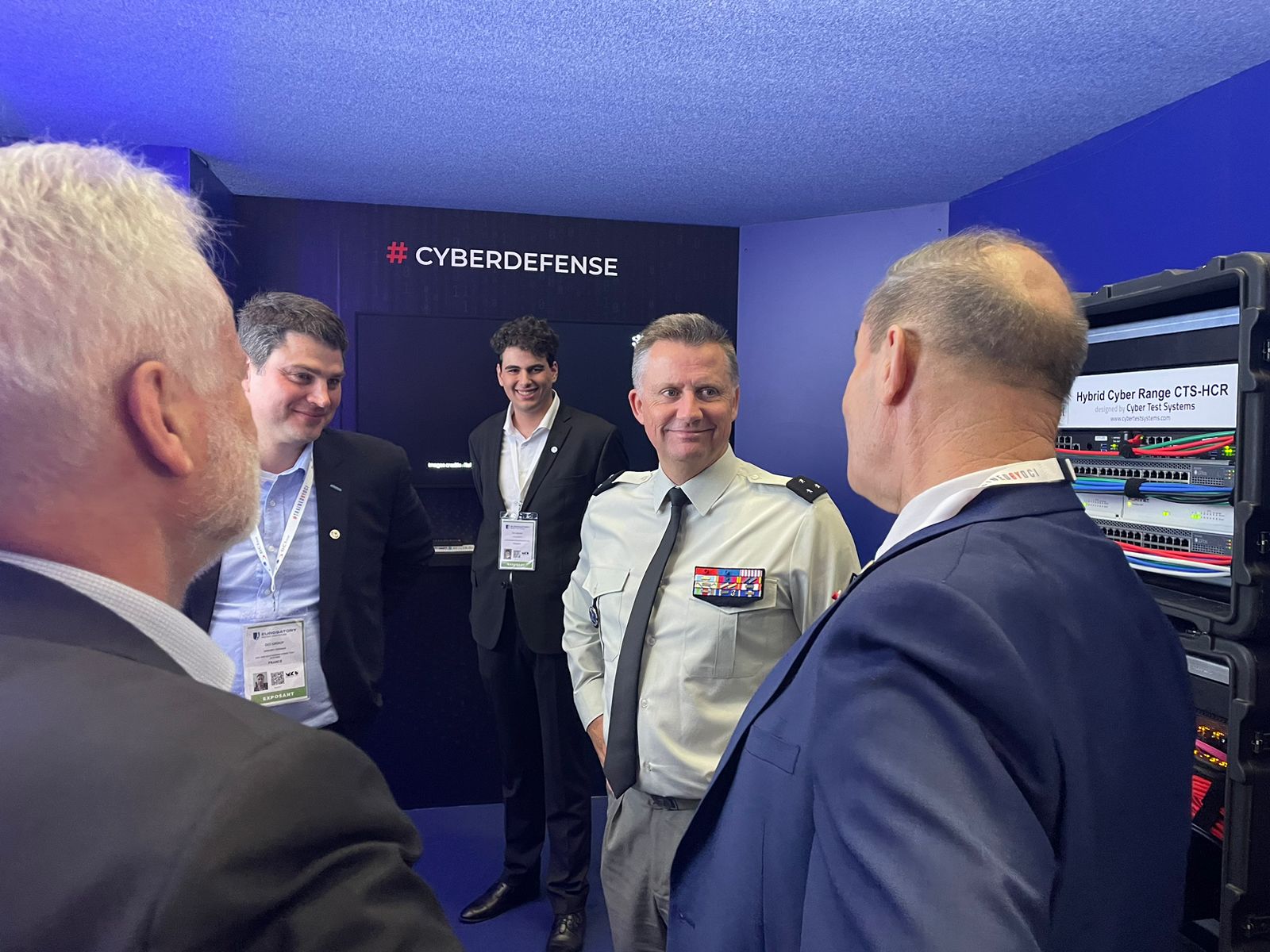 Lucas Aguetaï sur le stand Cyber Test Systems à Eurosatory 2024